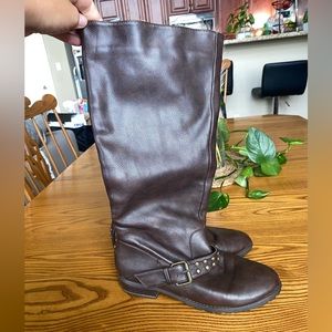 Mid calf High Boot Size 7